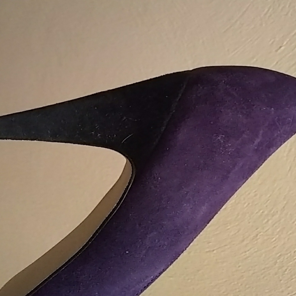 Shoes - Picture 4 of 7